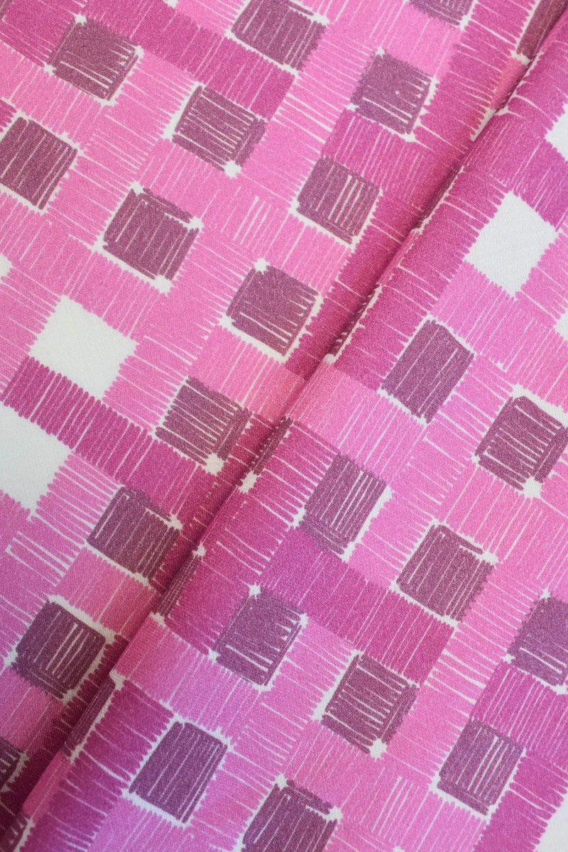 Tela 100% viscosa fantasia geometrica