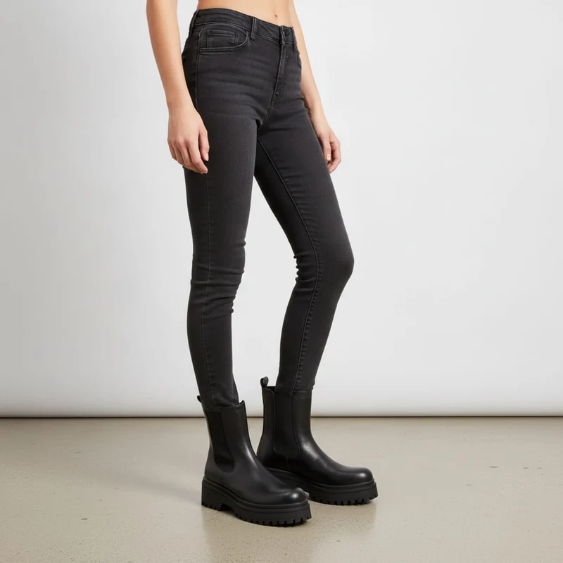 Tronchetto nero con fasce elastiche - Nero