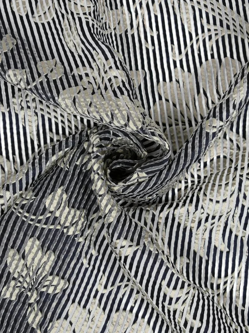 Jacquard fantasia floreale blu