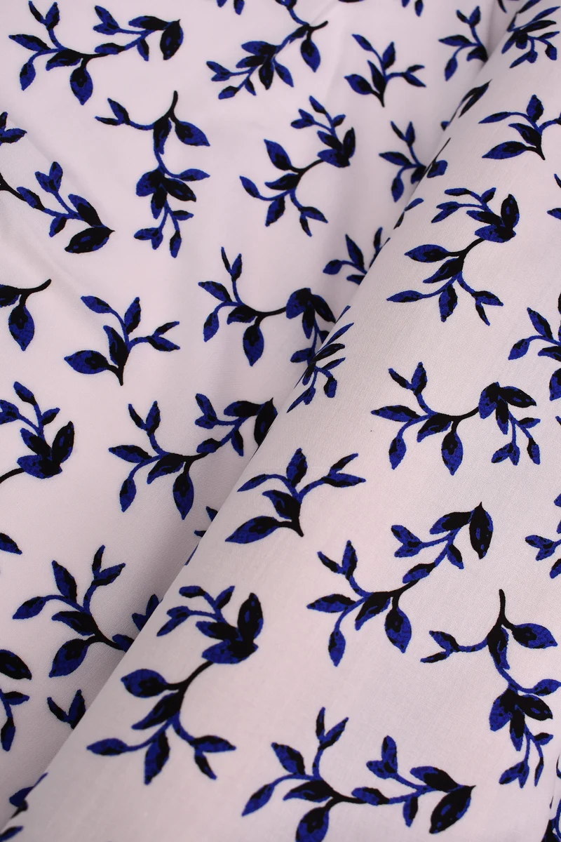 Tela 100% viscosa fantasia foliage