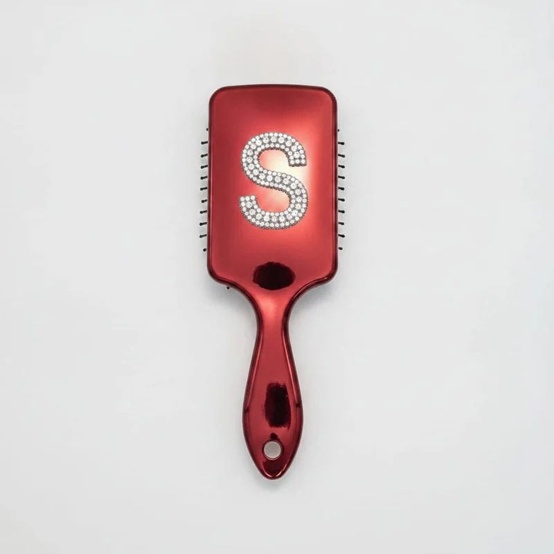 Spazzola donna con lettera - Var 7