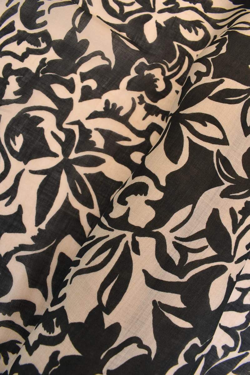 Tela 100% rayon fantasia floreale