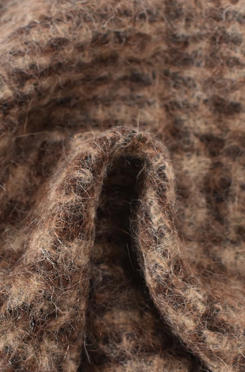 Tessuto misto mohair e alpaca a pelo lungo spazzolato