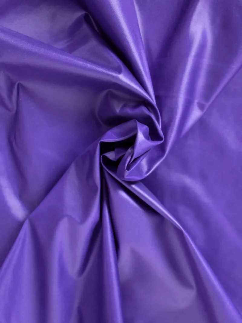 Impermeabile in misto nylon PFC viola matt