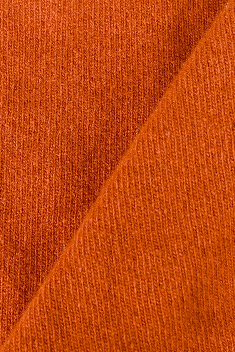 Maglia misto lana e cashmere rasata
