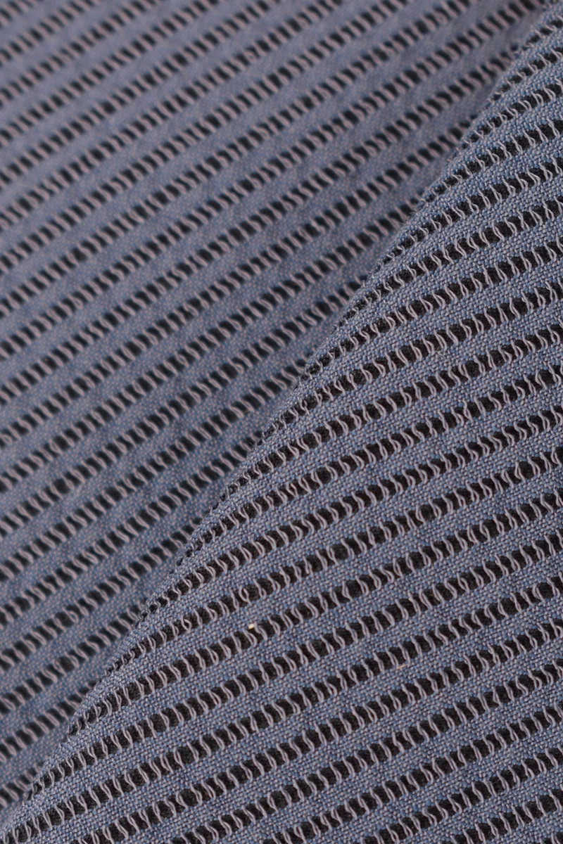 Panno in misto cotone e viscosa geometrico