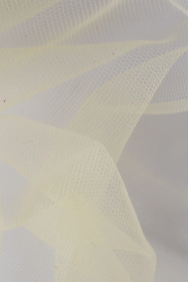 Tulle semi-rigido