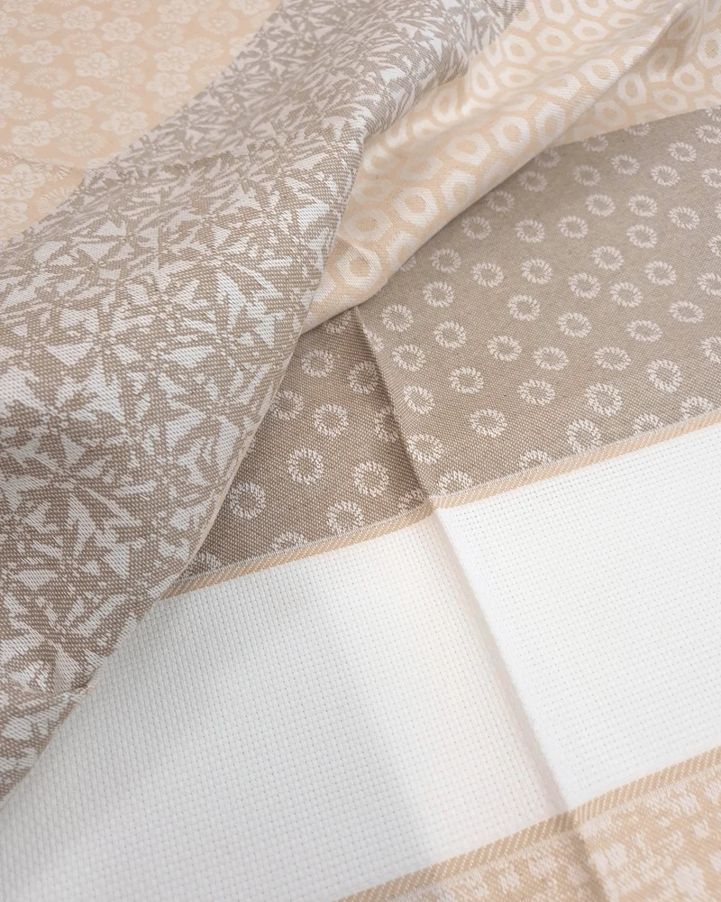 Asciugapiatti 58x80 cm da ricamo in puro cotone - FANTASIA BEIGE/TORTORA