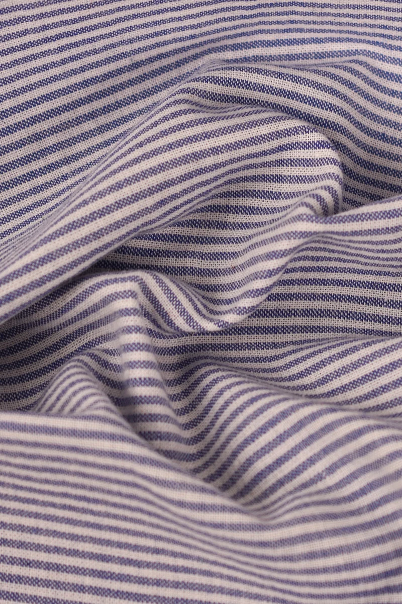Tessuto in cotone double face tinto in filo rigato