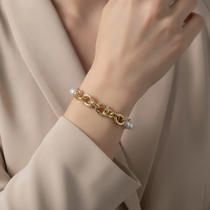 Bracciale in catena con perle eleganti - Oro