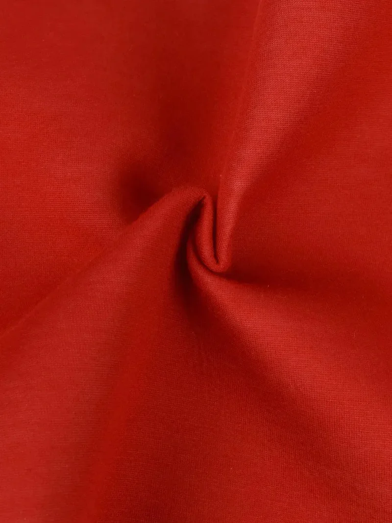 Tessuto accoppiato rosso