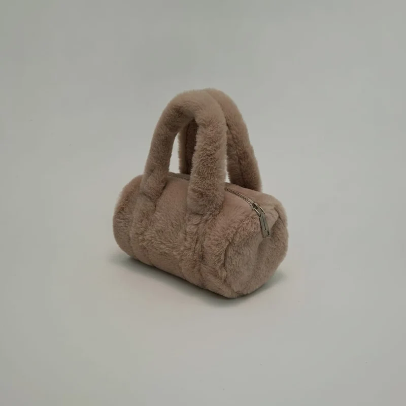 Borsa bauletto in finta pelliccia - Beige