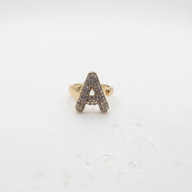 Anello lettera con strass regolabile - var 1