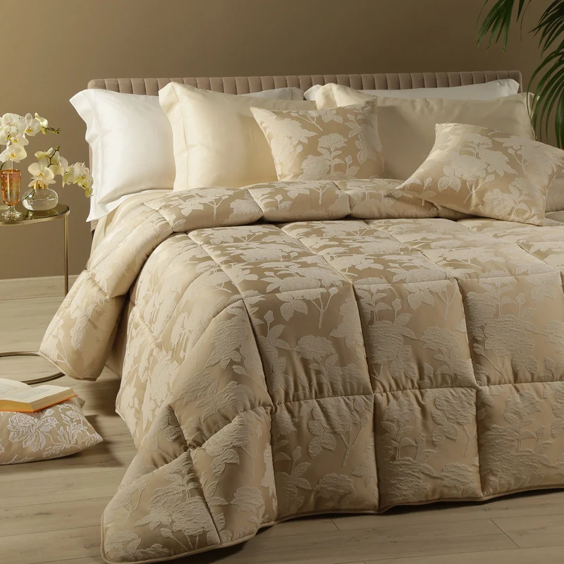 Trapunta vicky Floreale in Raso Jacquard 300 gr/mq
