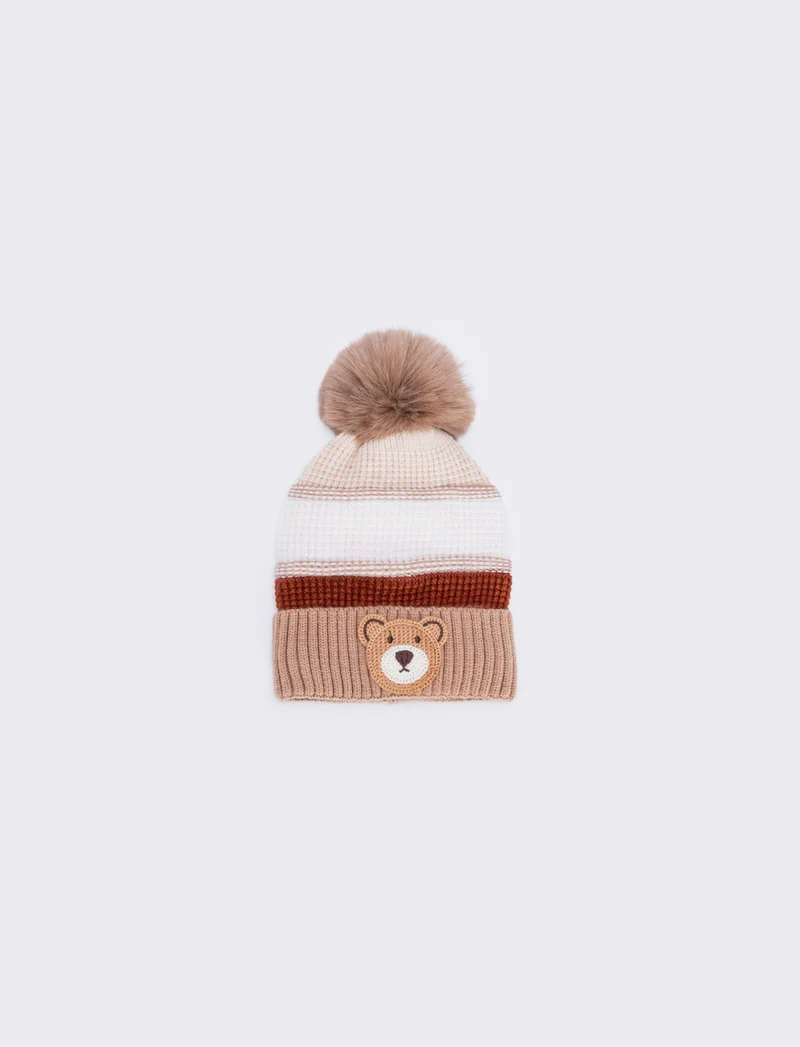 Cappello in maglia con orsetto e pon pon - Beige