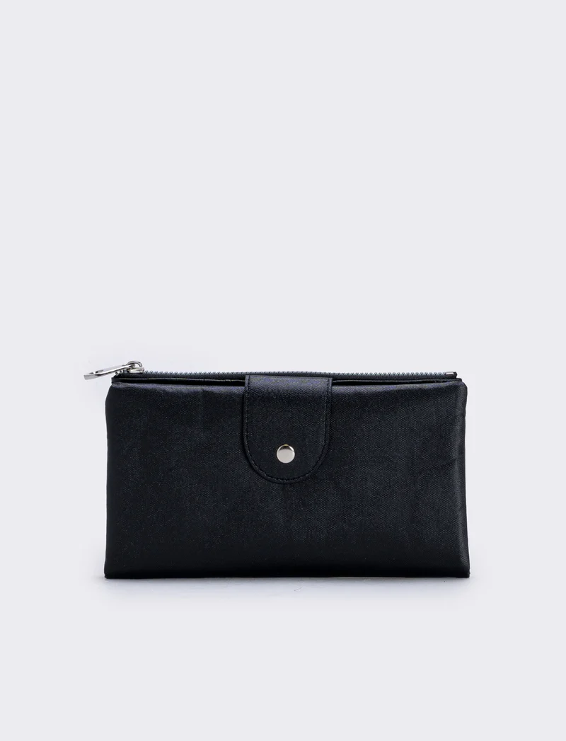 Portafogli grande con zip e bottone - Nero