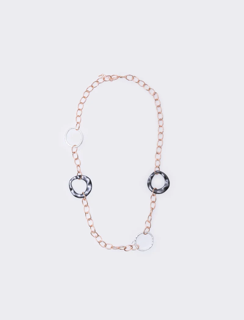 Collana lunga con cerchi effetto perla - Rosa