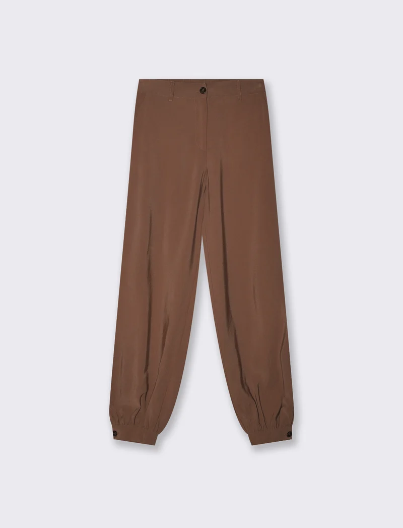 Pantaloni chinos con elastico fondo - Moro