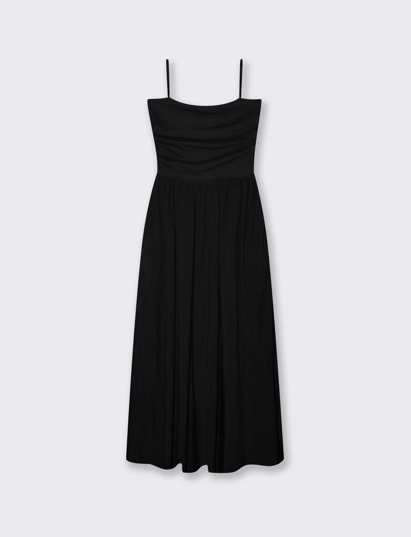Vestito lungo con corpetto a costine e tasche - Nero