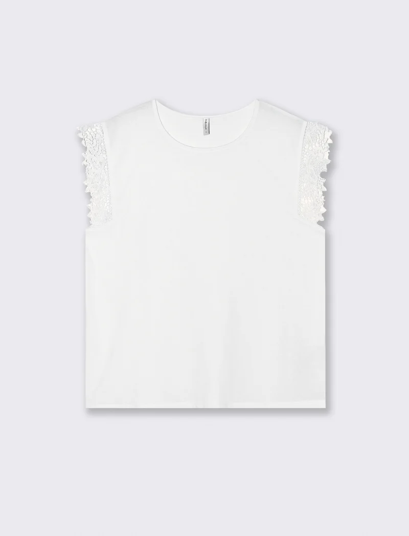 T-shirt in pizzo per donne eleganti - Bianco