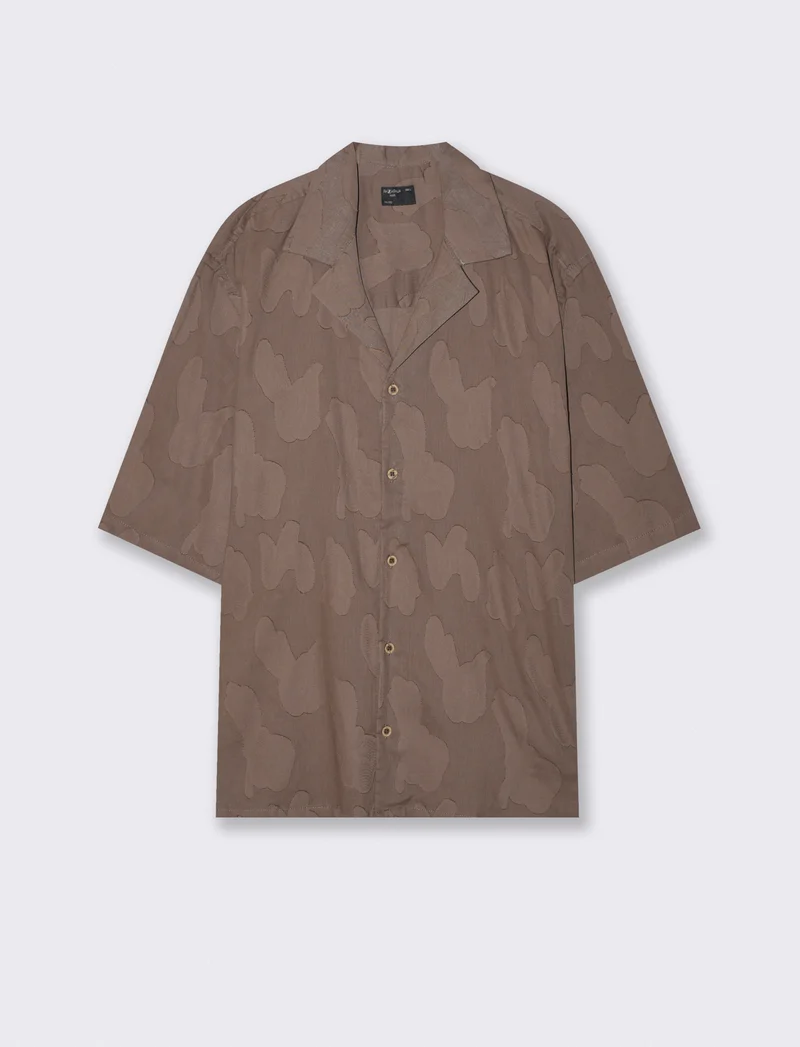 Camicia boxy fit con intarsio astratto - Grigio fango