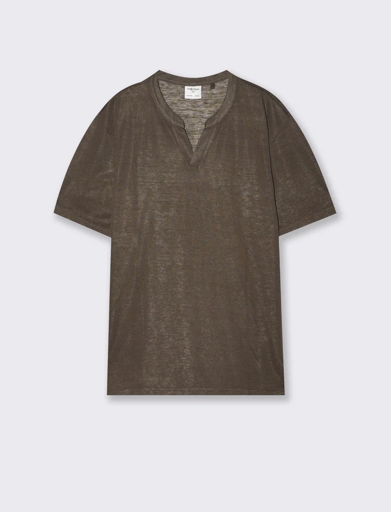 T-Shirt Coreana Derby con Colletto Aperto - Moro