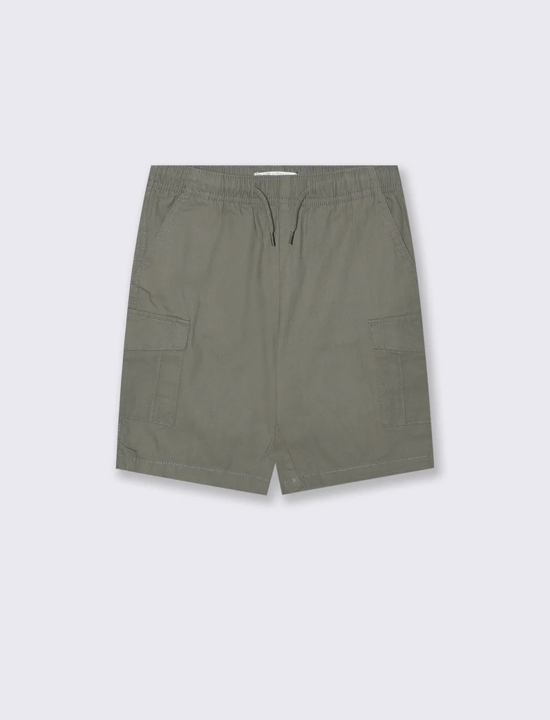 Bermuda Cargo Comodi e Versatili - Verde militare