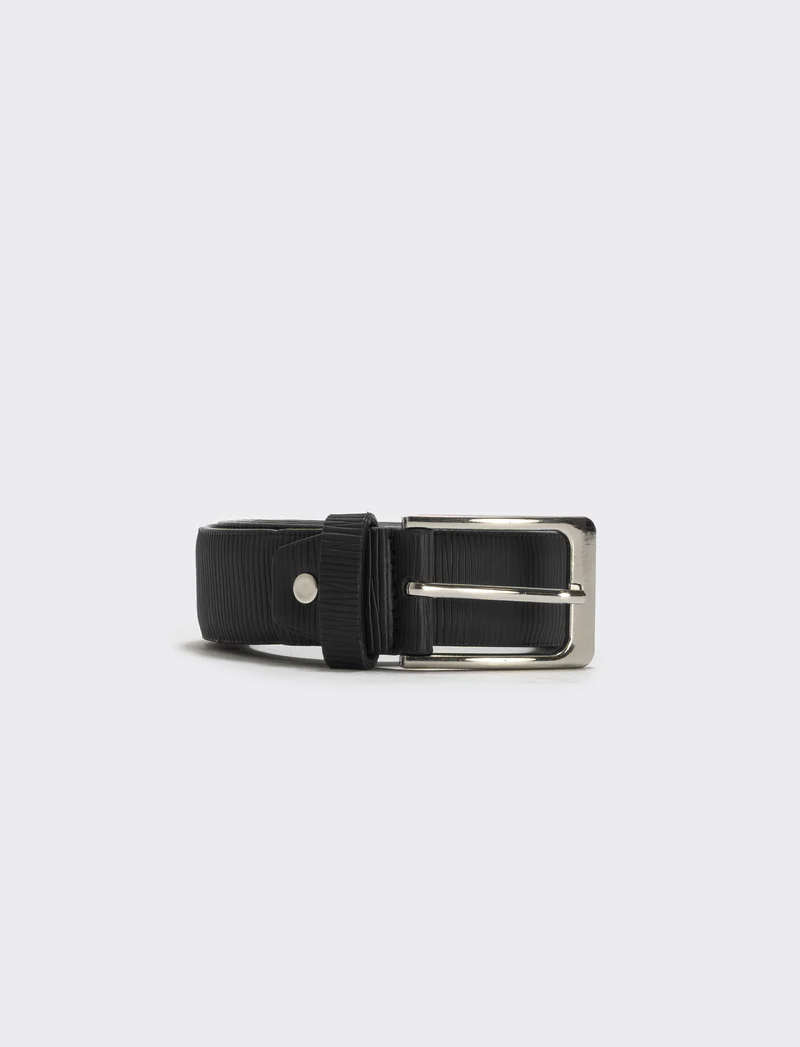 Cintura fusto rigato elegante e versatile - Nero
