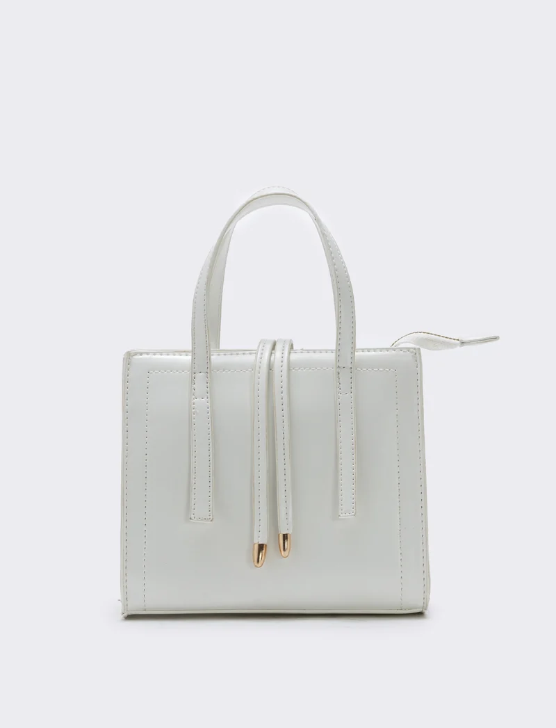 Borsa semirigida a mano con laccetti - Bianco