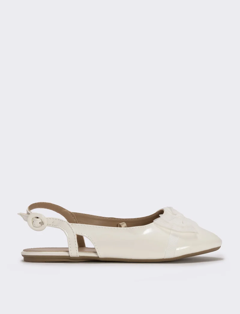 Slingback con fiocco in tulle da bambina. - Bianco panna