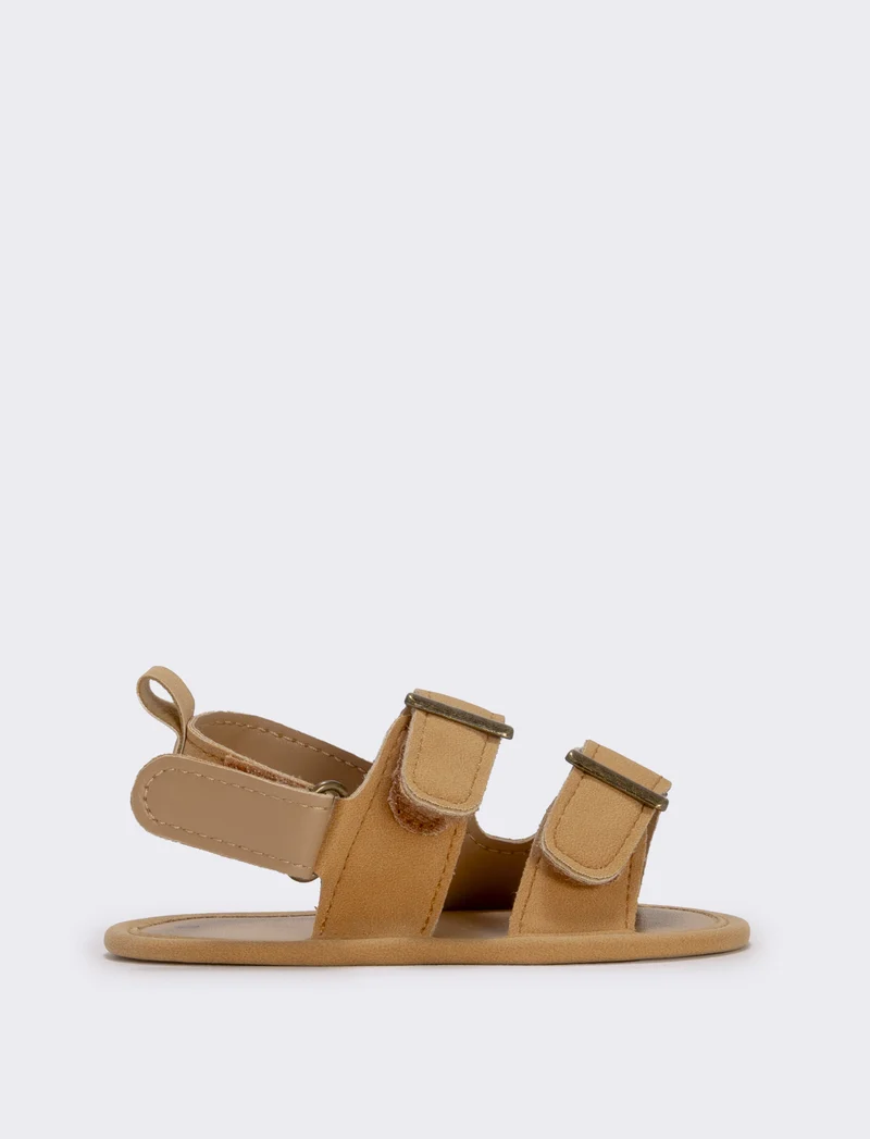 Sandalo neonato beige in poliuretano - Cammello