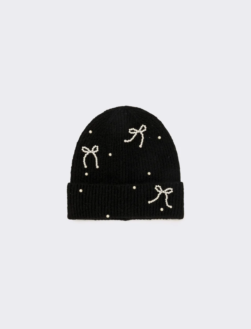 Cappello con fiocchetti in perle - Nero