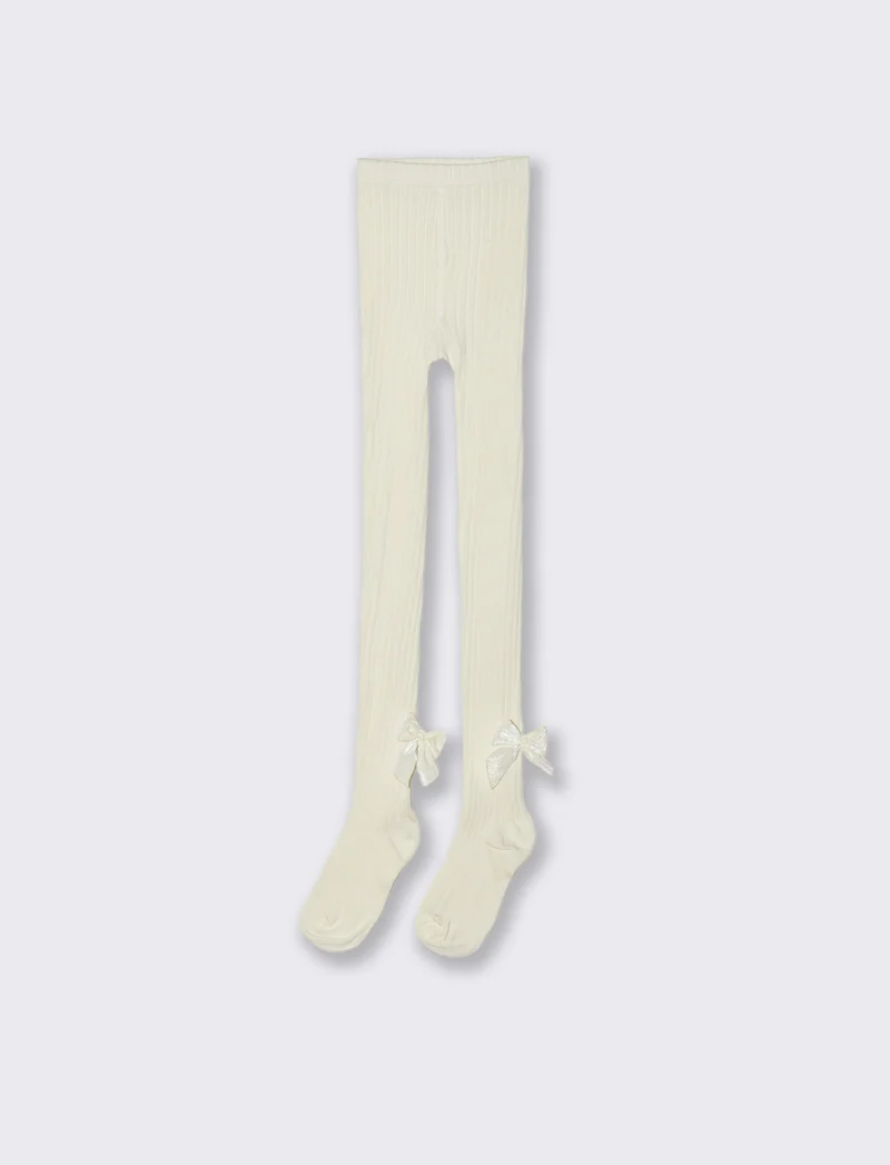 Calze con fiocco in velluto. - Bianco latte