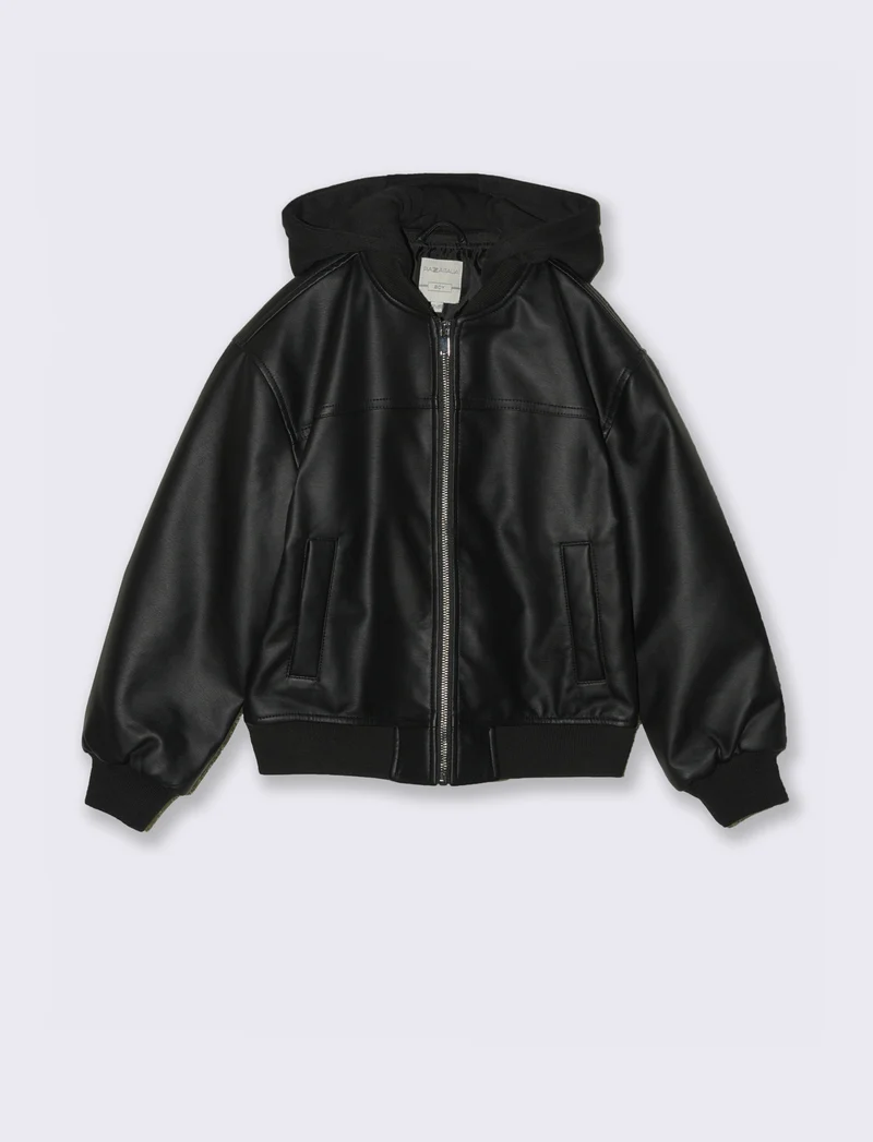 Bomber in finta pelle. - Nero