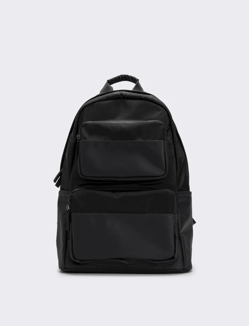 Zaino uomo con tasche doppio cursore e tirazip gommato - Nero