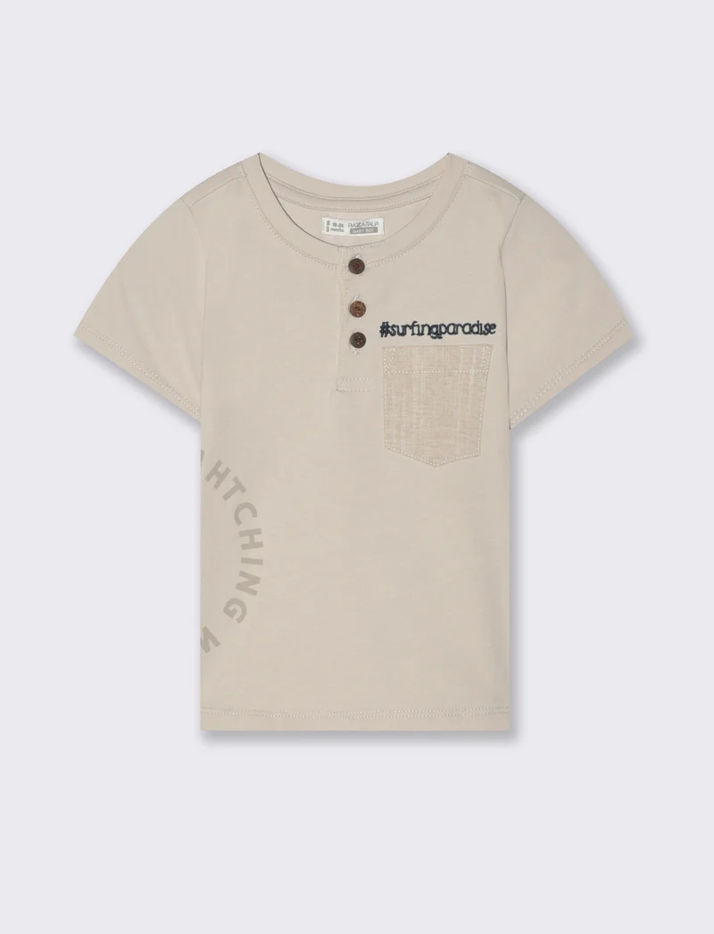 T-shirt modello serafino da neonato - Beige