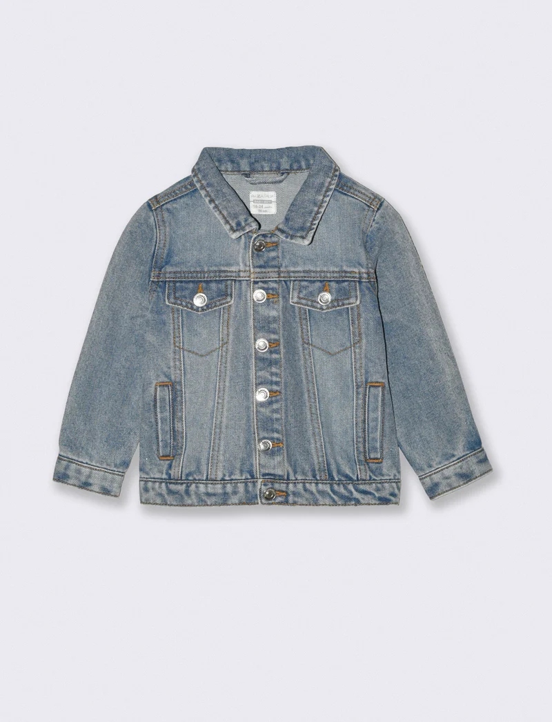 Giubbotto di jeans ideale per primavera - Denim