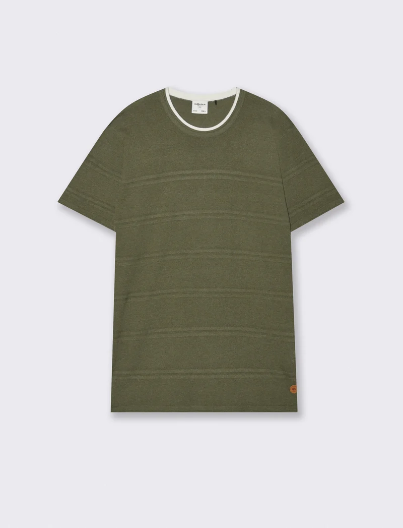 T-shirt in maglia con orli a contrasto - Verde oliva