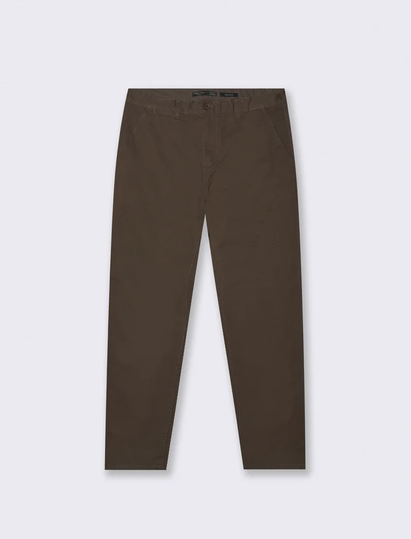 Pantaloni Chino Regular Fit in Cotone - Moro