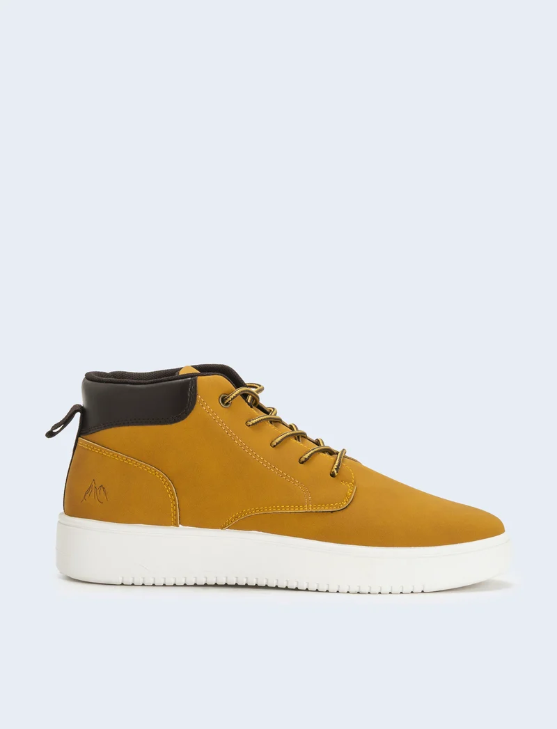 Scarpa a collo alto da uomo - Giallo
