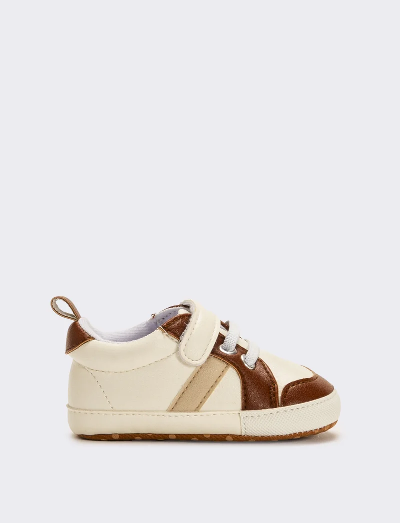 Scarpa con riporti da neonato - Bianco