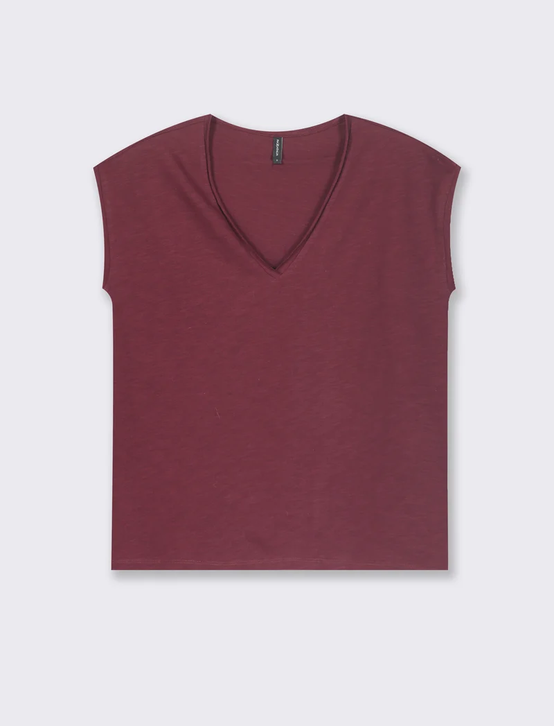 T-SHIRT CON SCOLLO A V - Bordeaux