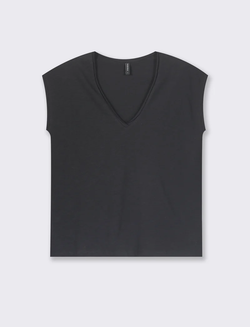 T-SHIRT CON SCOLLO A V - Nero