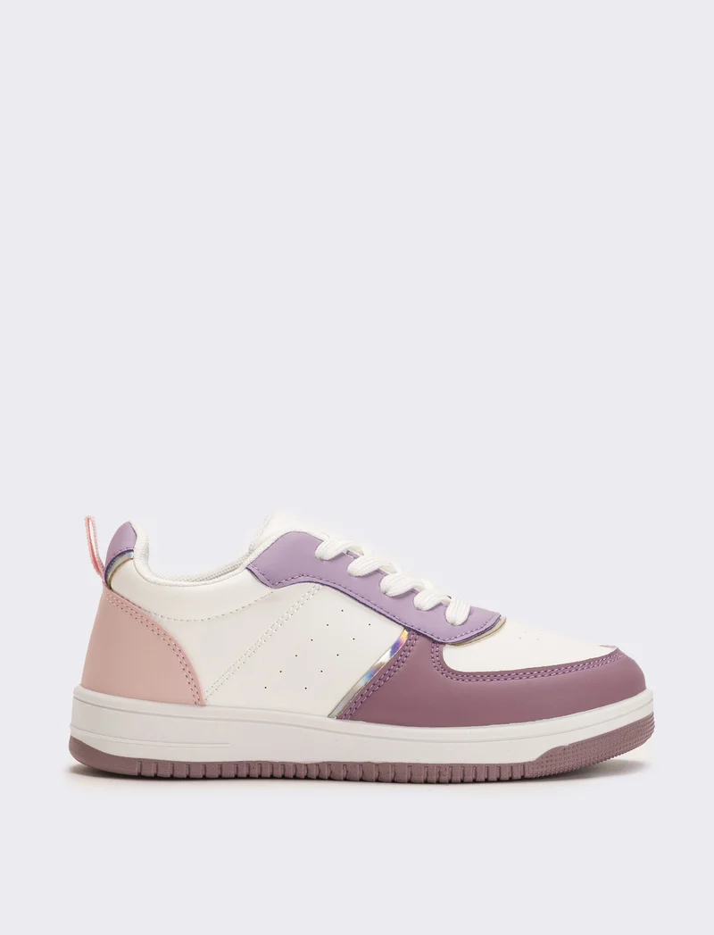 Sneakers da bambina con riporti - Bianco