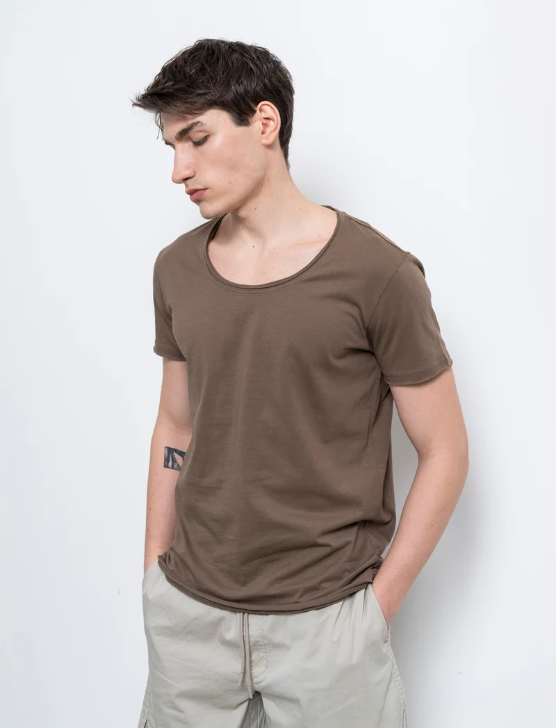 T-shirt scollo ampio regular fit da uomo - Grigio fango