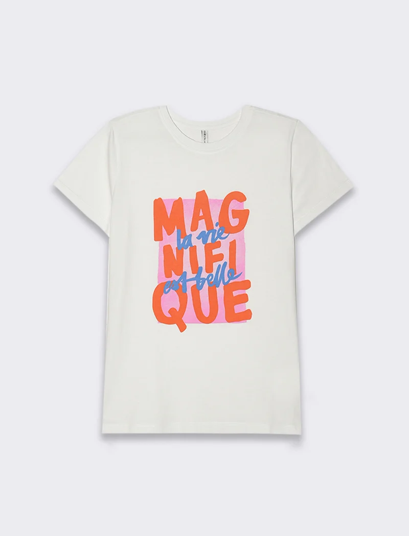 T-shirt con stampa da donna - var 1