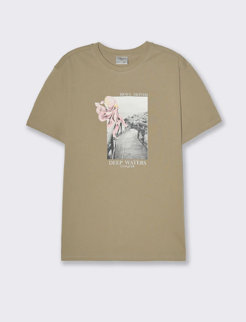 T-shirt regular fit con stampa da uomo - Verde salvia