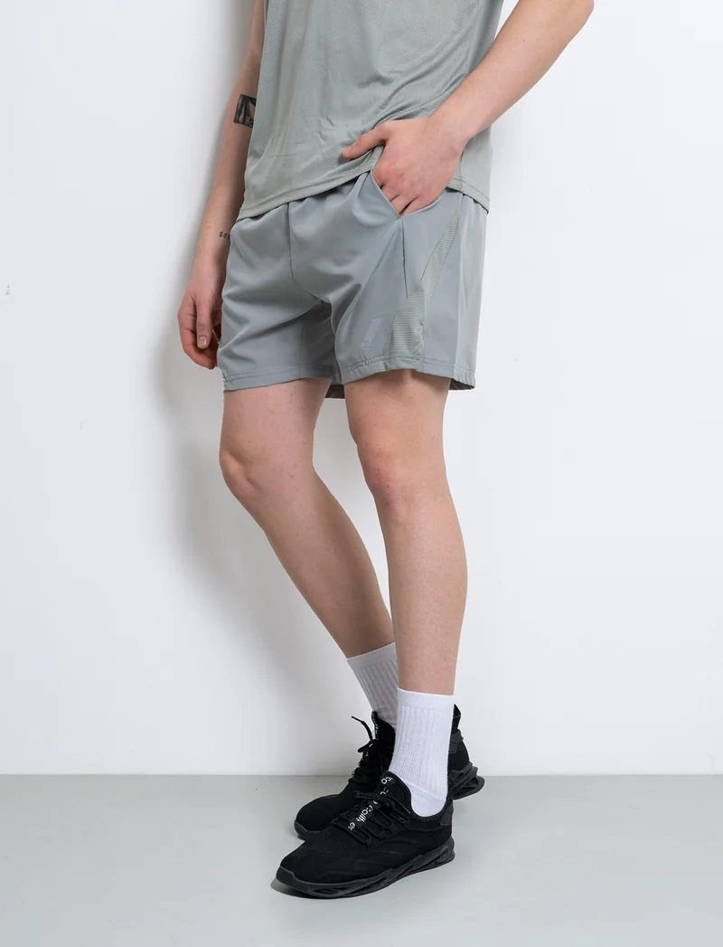 Shorts da allenamento in tessuto tecnico leggero da uomo - Verde