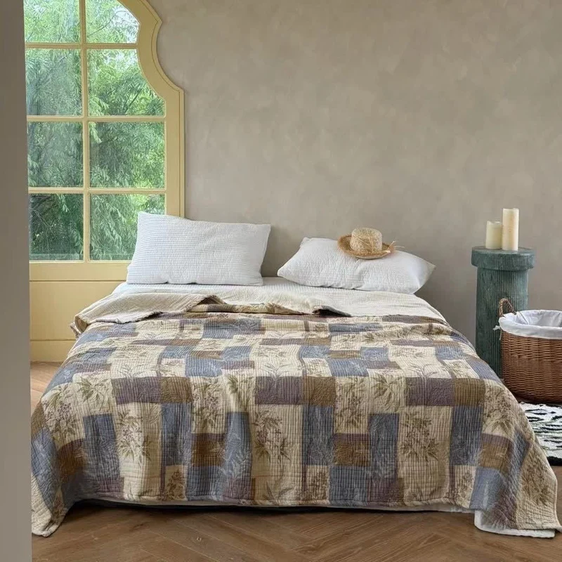 Trapunta/copriletto vintage in cotone patchwork