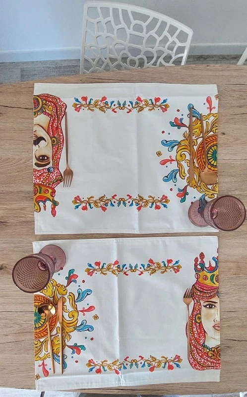 Set 2 Tovagliette Rosoni Oriente – Maison Folies